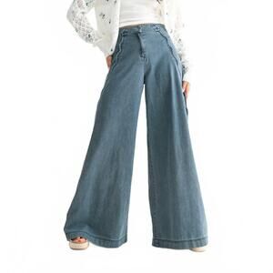 NEW CAMELLIA wide leg wavy trim jeans in medium wash